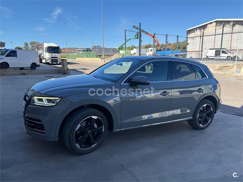 Usado Audi Q5 Competition 367 CV (269 kW) 2020 Gris / plata SUV