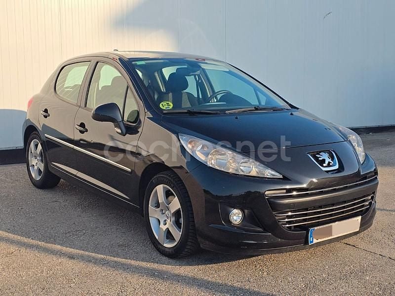 Usado Peugeot 207 Sport 90 CV (66 kW) 2009 Negro Berlina