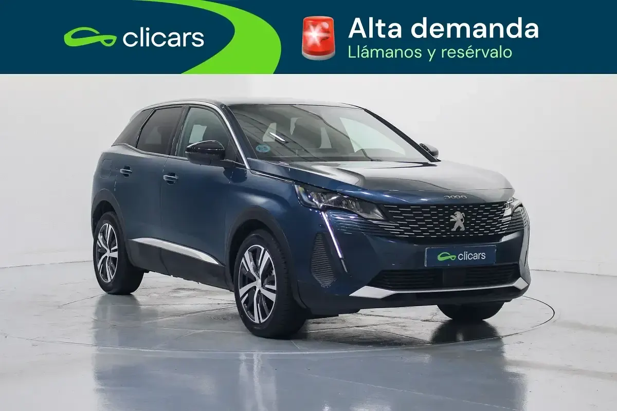 Usado Peugeot 3008 Allure 130 CV (95 kW) 2024 Azul SUV