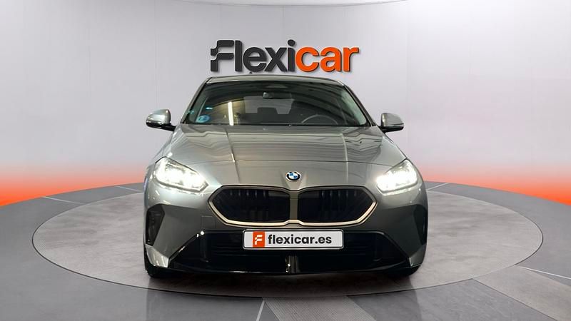 Usado BMW 120 170 CV (125 kW) 2025 Gris Utilitario