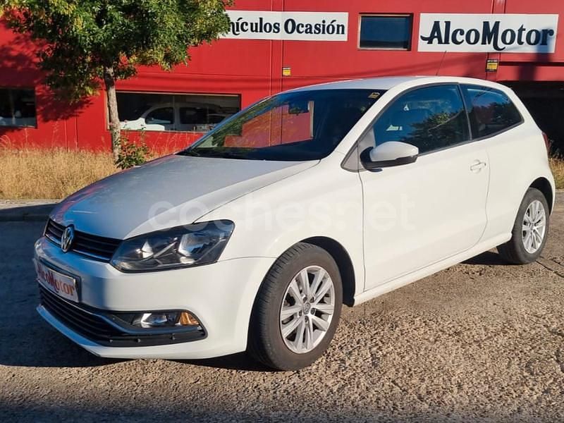 Usado VW Polo 75 CV (55 kW) 2015 Blanco Berlina