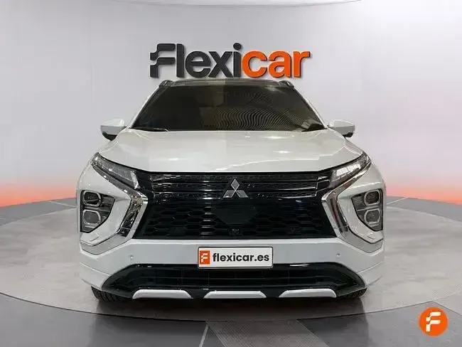 Usado Mitsubishi Eclipse Cross 188 CV (138 kW) 2023 Blanco SUV