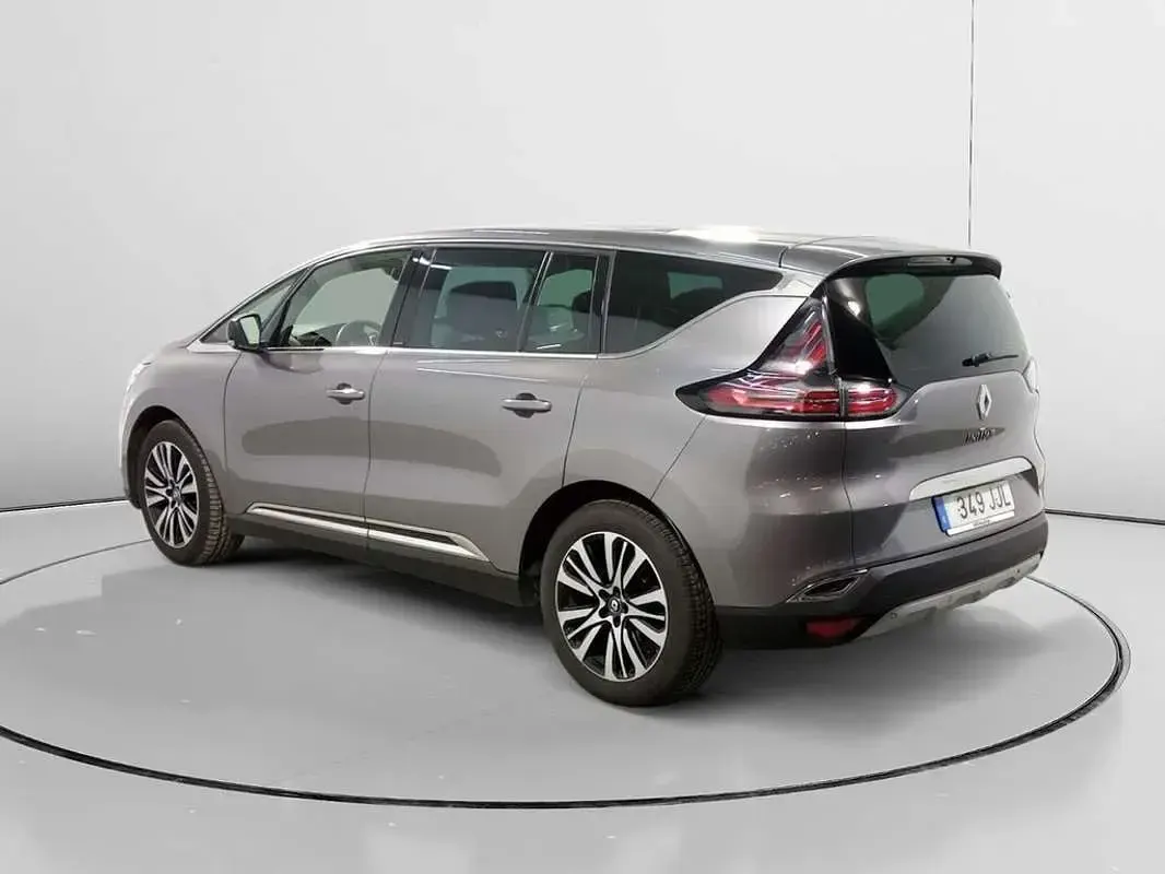 Usado Renault Espace Initiale Paris 160 CV (117 kW) 2015 Gris Monovolumen