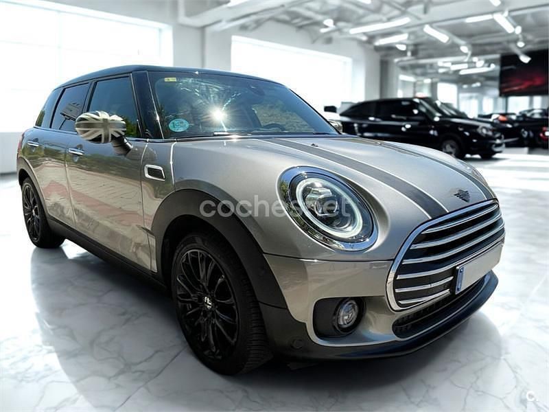 Gris / plata Usado 2019 Mini Cooper Clubman Familiar | 19.900 € (Precio justo) - Imagen 1/4