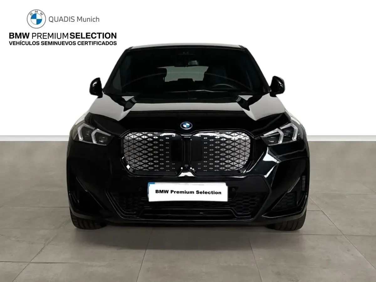 Usado BMW iX1 Comfort Edition 230 kW (313 CV) 2025 Negro SUV