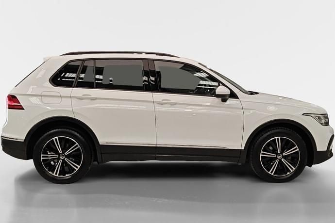 Usado VW Tiguan Life 150 HP (110 kW) 2022 SUV