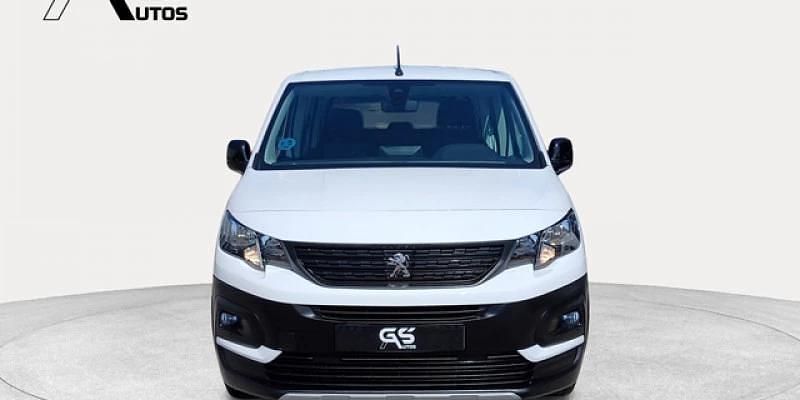 Usado Peugeot Rifter Business-Line 101 CV (74 kW) 2023 Blanco Monovolumen