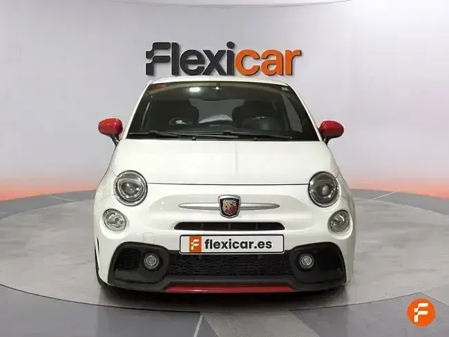 Usado Abarth 595 Turismo 165 CV (121 kW) 2020 Blanco Utilitario