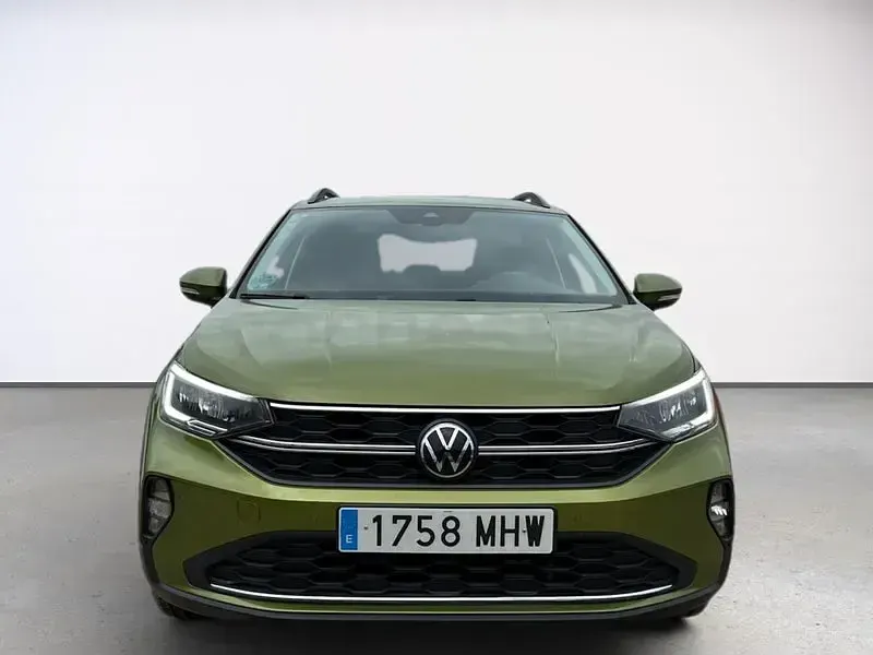 Usado VW Taigo Life 110 CV (80 kW) 2023 Verde SUV