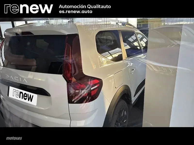 Nuevo Dacia Jogger Expression 110 CV (80 kW) 2025 Blanco Monovolumen