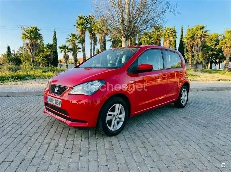 Usado Seat Mii Ecomotive 75 CV (55 kW) 2013 Rojo Utilitario