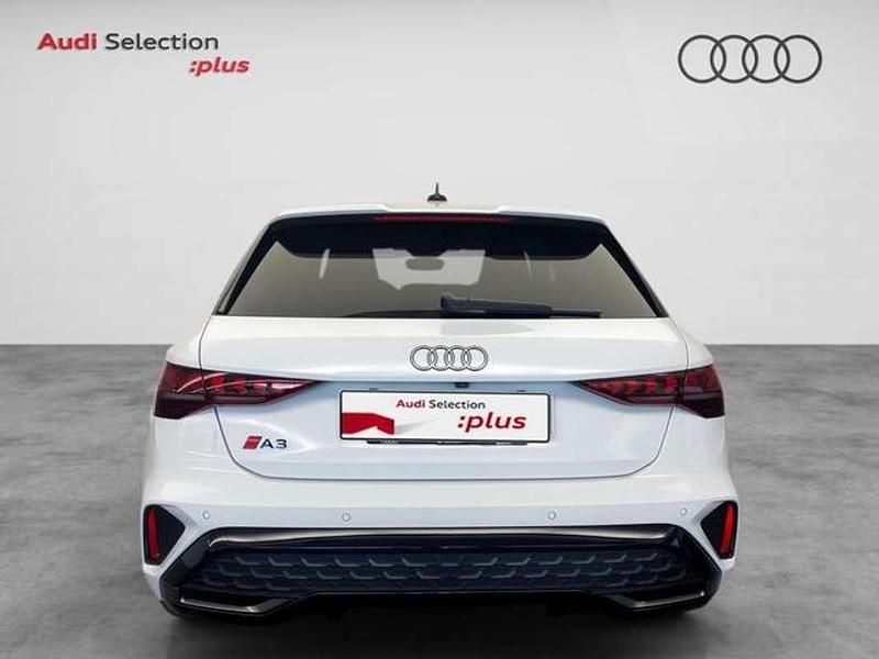 Usado Audi A3 Sportback S-Line 150 CV (110 kW) 2024 Blanco Utilitario