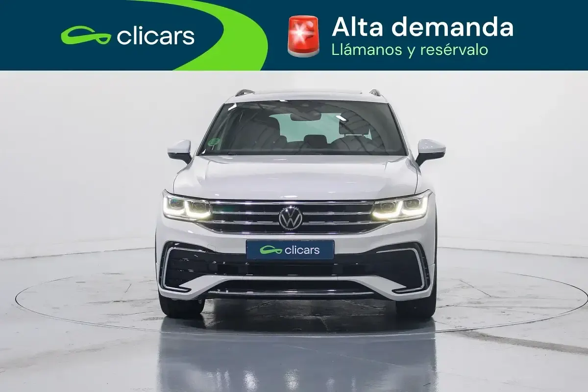 Usado VW Tiguan R-line 150 CV (110 kW) 2022 Blanco SUV