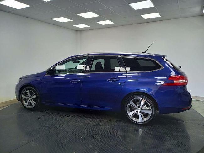Usado Peugeot 308 SW GT-line 131 CV (96 kW) 2019 Azul Familiar