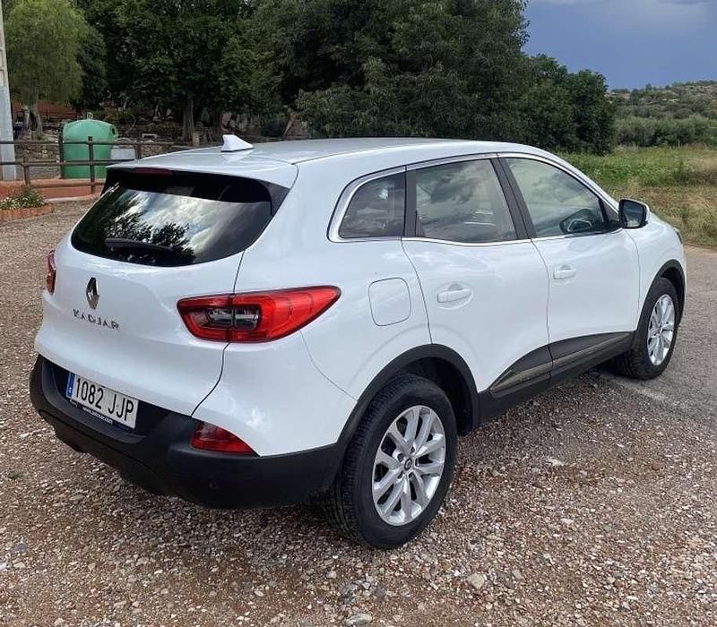 Usado Renault Kadjar Intens 132 CV (97 kW) 2015 Blanco SUV