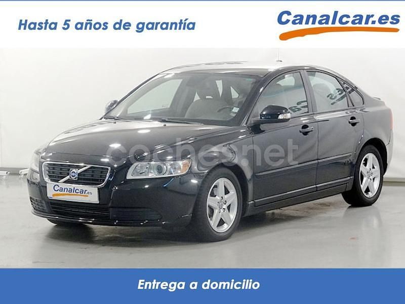 Negro Usado 2010 Volvo S40 Drive Kinetic Berlina | 4925 € (Precio justo) - Imagen 1/4