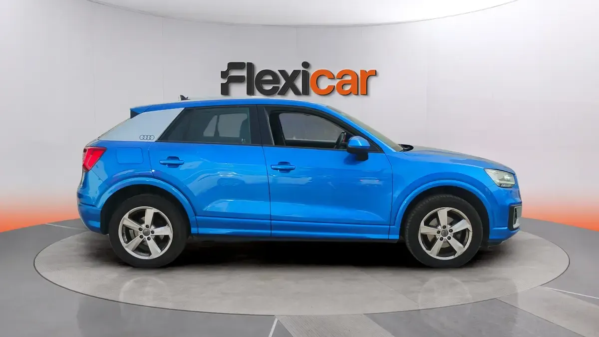 Usado Audi Q2 Design 116 CV (85 kW) 2019 Azul SUV