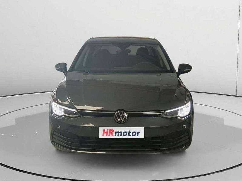 Usado VW Golf VIII Life 111 CV (81 kW) 2024 Gris Utilitario