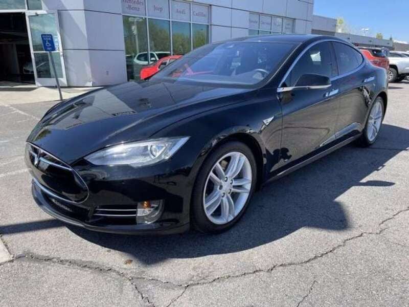 Usado Tesla Model S 244 kW (333 CV) 2015 Negro Utilitario