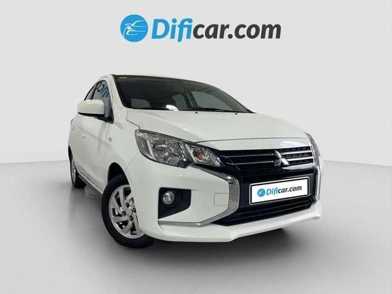 Usado Mitsubishi Space Star Motion 54 CV (39 kW) 2020 Blanco Berlina