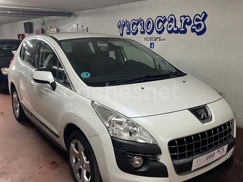 Blanco Usado 2011 Peugeot 3008 Active Berlina | 4999 € (Buen precio) - Imagen 1/4