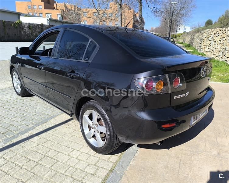 Usado Mazda 3 Active 105 CV (77 kW) 2006 Negro Berlina