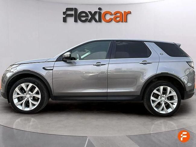 Usado Land Rover Discovery Sport SE 163 CV (119 kW) 2023 Gris / plata SUV