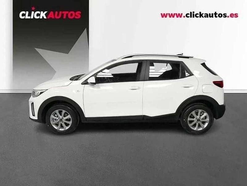 Usado Kia Stonic 79 CV (58 kW) 2025 Blanco SUV