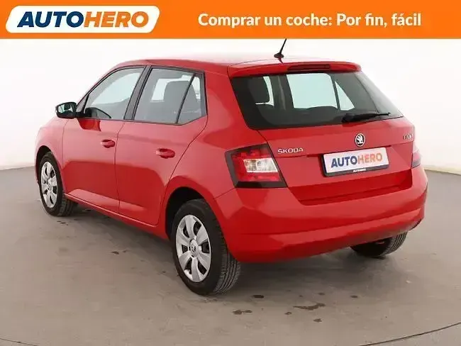 Usado Skoda Fabia Ambition 110 CV (80 kW) 2017 Rojo Berlina