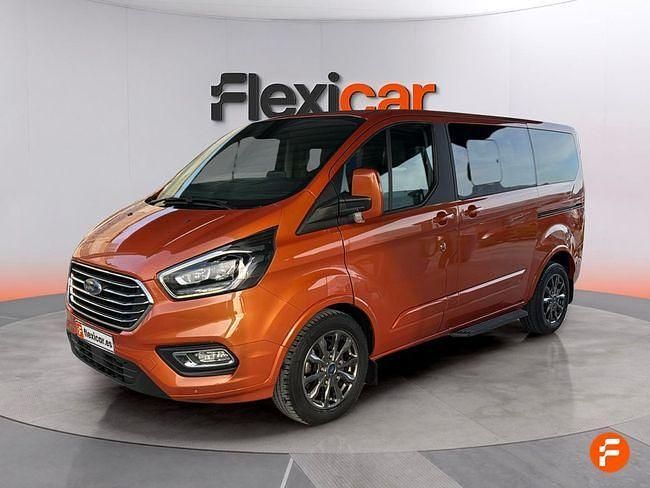 Usado Ford Tourneo Custom Titanium X 185 CV (136 kW) 2022 Naranja Van