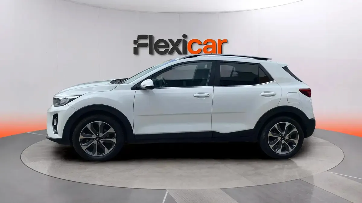 Usado Kia Stonic 136 CV (100 kW) 2019 Blanco SUV