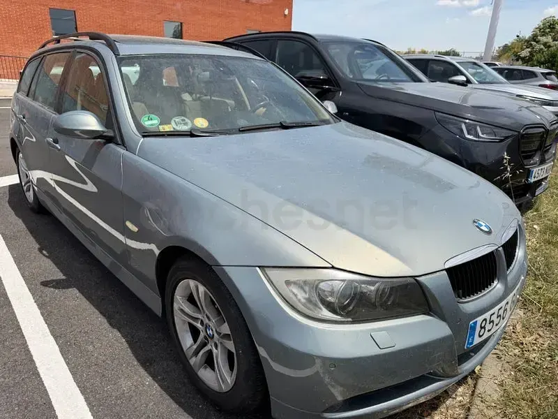 Usado BMW 320 177 CV (130 kW) 2008 Verde Familiar