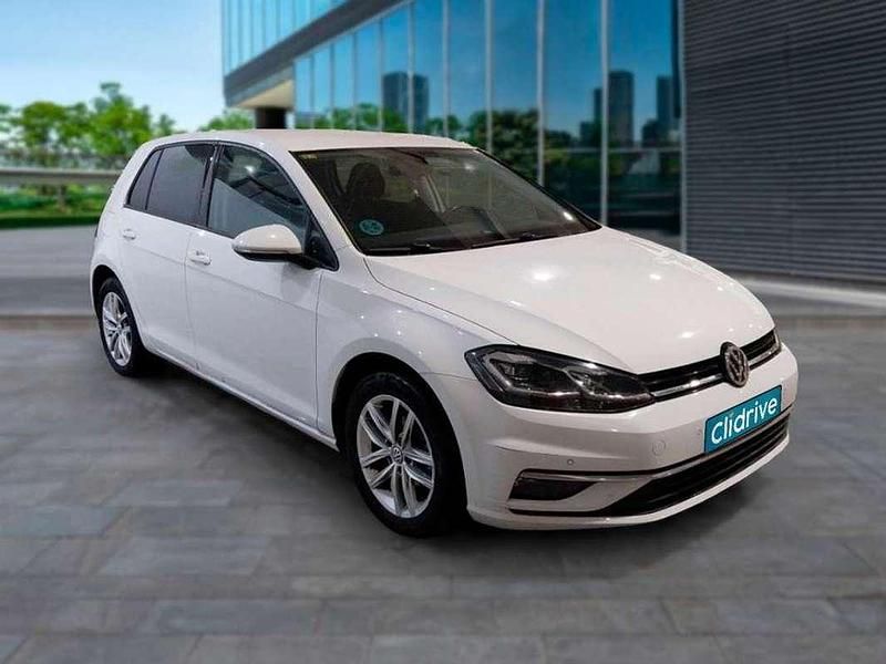 Usado VW Golf VII Advance 116 HP (85 kW) 2018 Branco Citadino