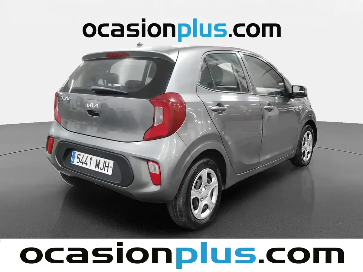 Usado Kia Picanto 67 CV (49 kW) 2023 Gris Utilitario