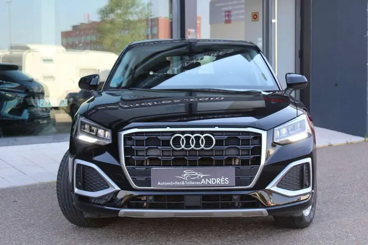 Usado Audi Q2 Advanced 116 CV (85 kW) 2023 Negro SUV