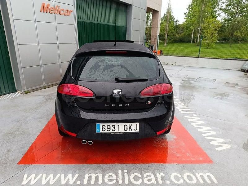 Usado Seat Leon FR 170 CV (125 kW) 2009 Negro Berlina