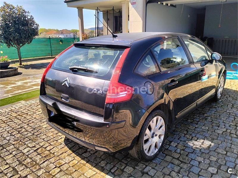 Usado Citroën C4 VTR Sport 110 CV (80 kW) 2007 Negro Berlina