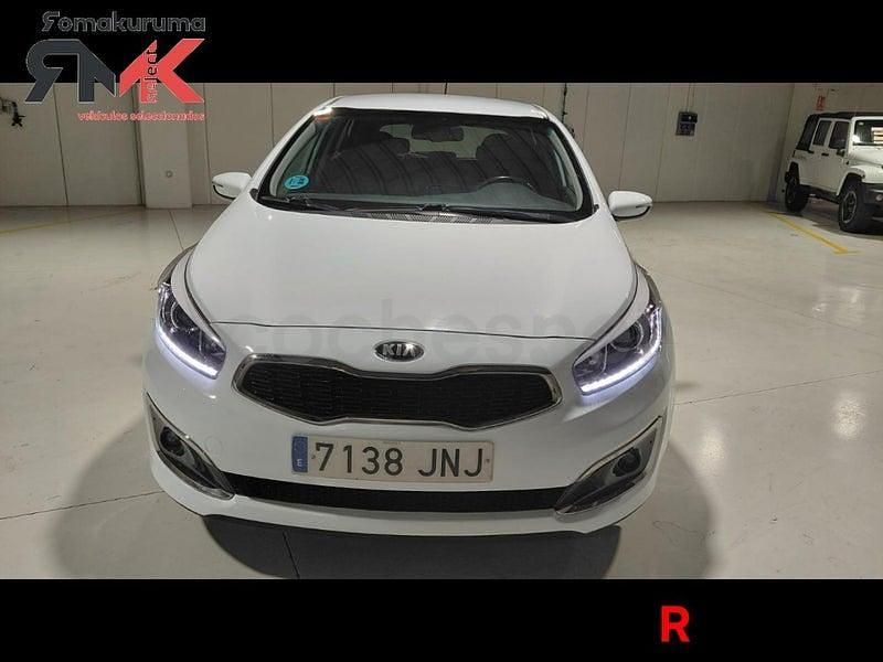 Usado Kia Ceed 100 CV (73 kW) 2016 Blanco Utilitario