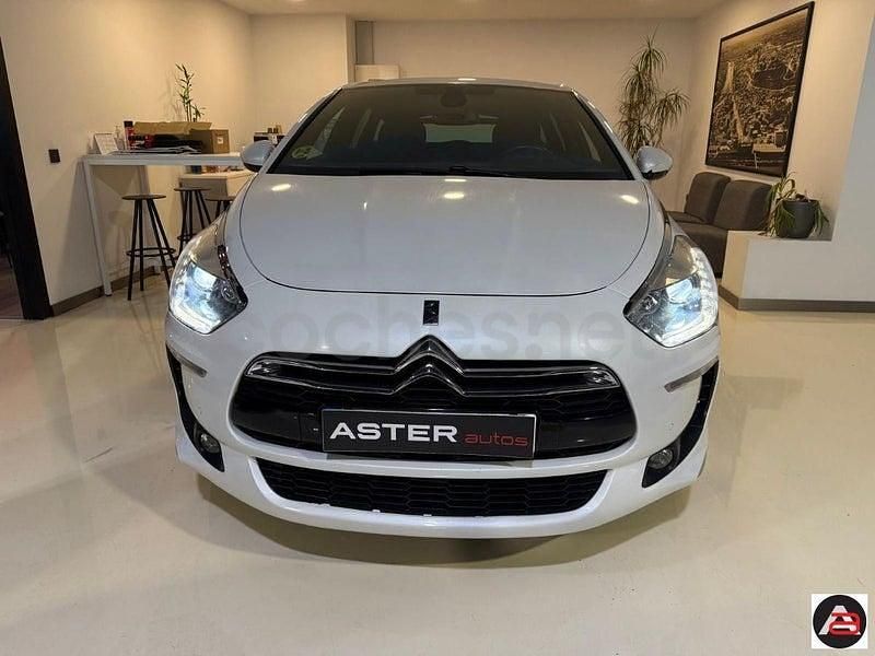 Usado DS Automobiles DS5 Design 163 CV (119 kW) 2015 Blanco Utilitario
