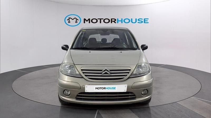 Usado Citroën C3 Exclusive 110 CV (80 kW) 2004 Beige