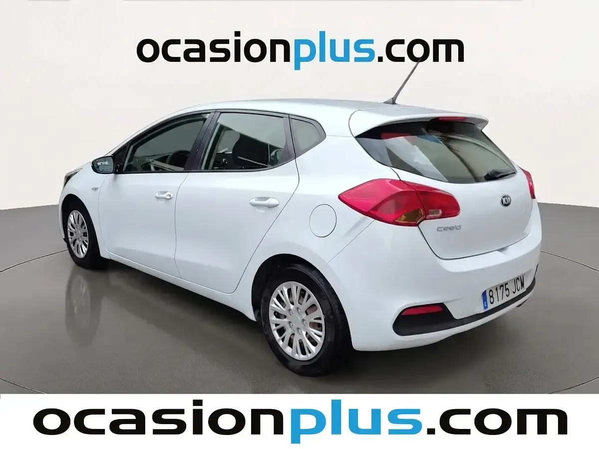 Usado Kia Ceed GT 90 CV (66 kW) 2015 Blanco Utilitario
