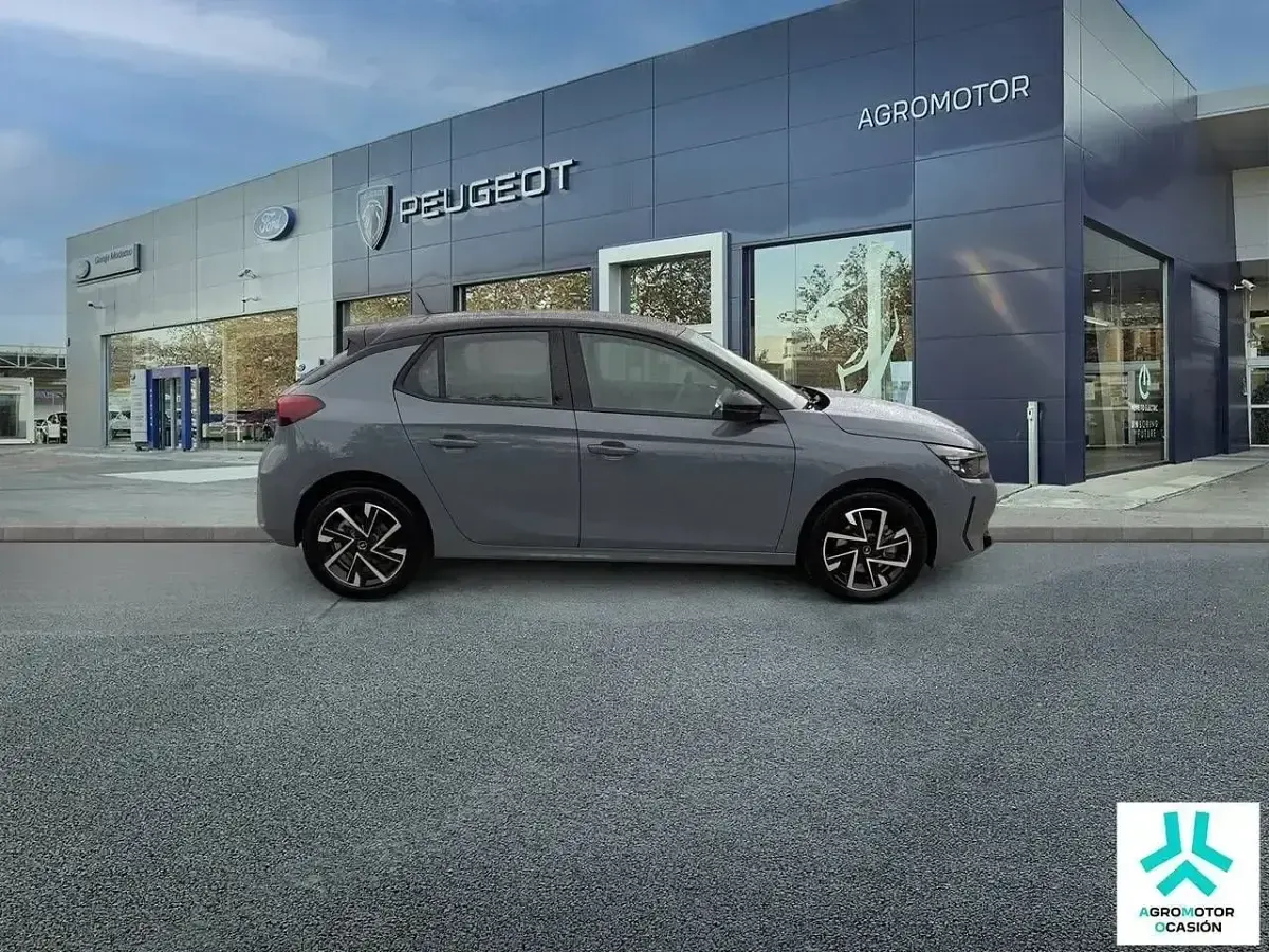 Nuevo Opel Corsa 100 CV (73 kW) 2026 Gris Utilitario