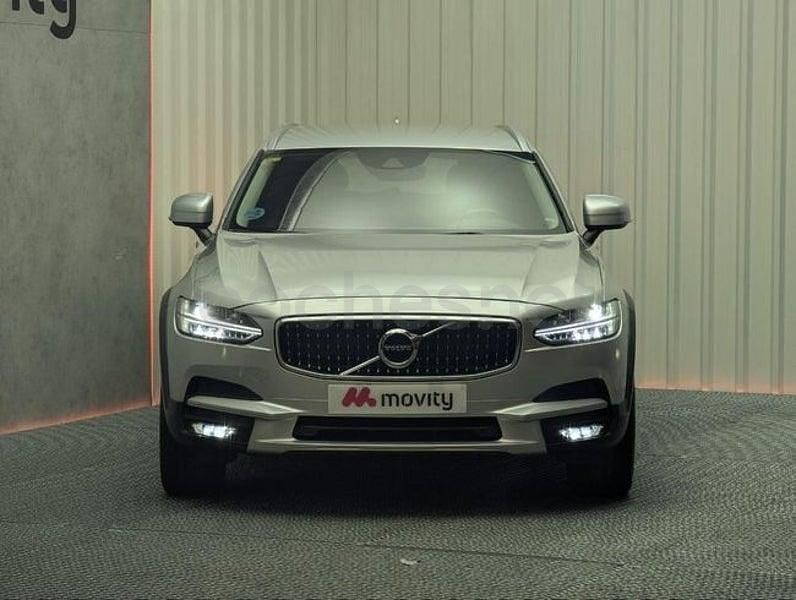 Usado Volvo V90 CC 190 CV (139 kW) 2020 Gris / plata Familiar