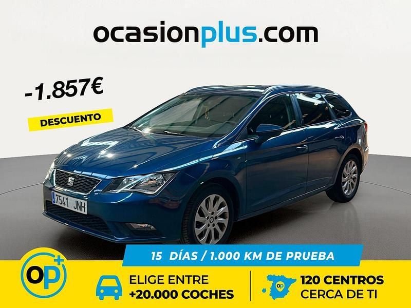 Usado Seat Leon Style 110 CV (80 kW) 2016 Azul Berlina