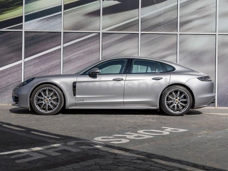 Usado Porsche Panamera GTS 480 CV (353 kW) 2023 Gris / plata Berlina