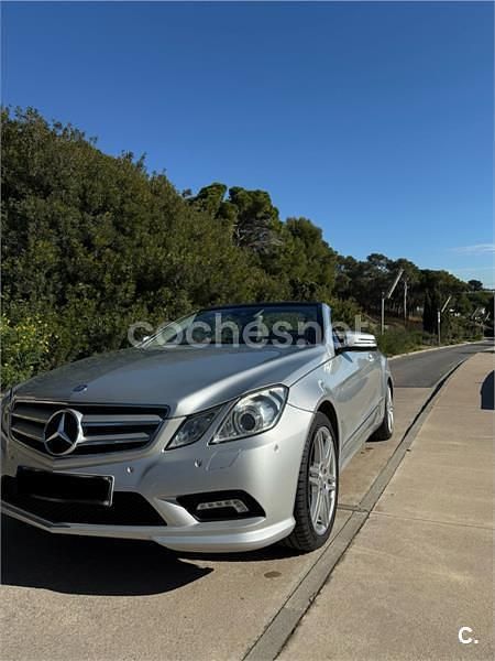 Käytetty Mercedes E250 Elegance 204 HP (150 kW) 2010 Harmaa Avoauto