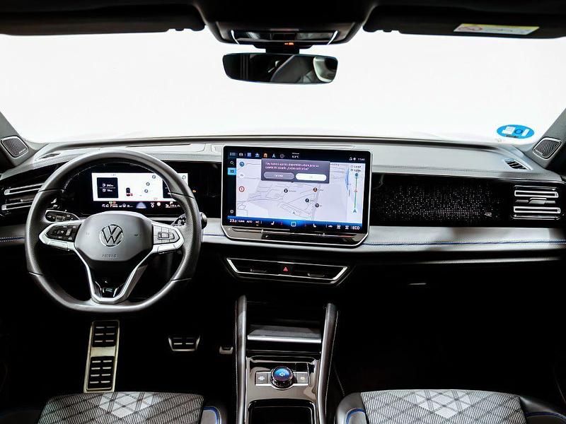 Usado VW Tiguan R-line 272 CV (200 kW) 2024 Negro SUV