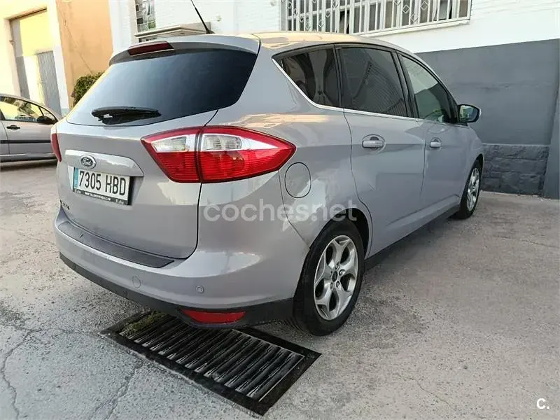 Usado Ford C-MAX Titanium 115 CV (84 kW) 2010 Gris / plata Monovolumen