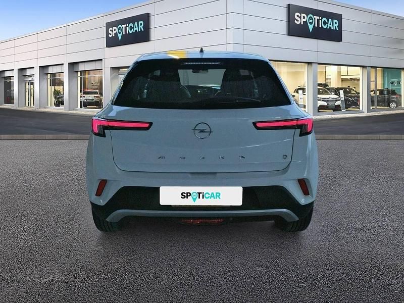 Usado Opel Mokka-e Business Elegance 100 kW (136 CV) 2023 Blanco SUV