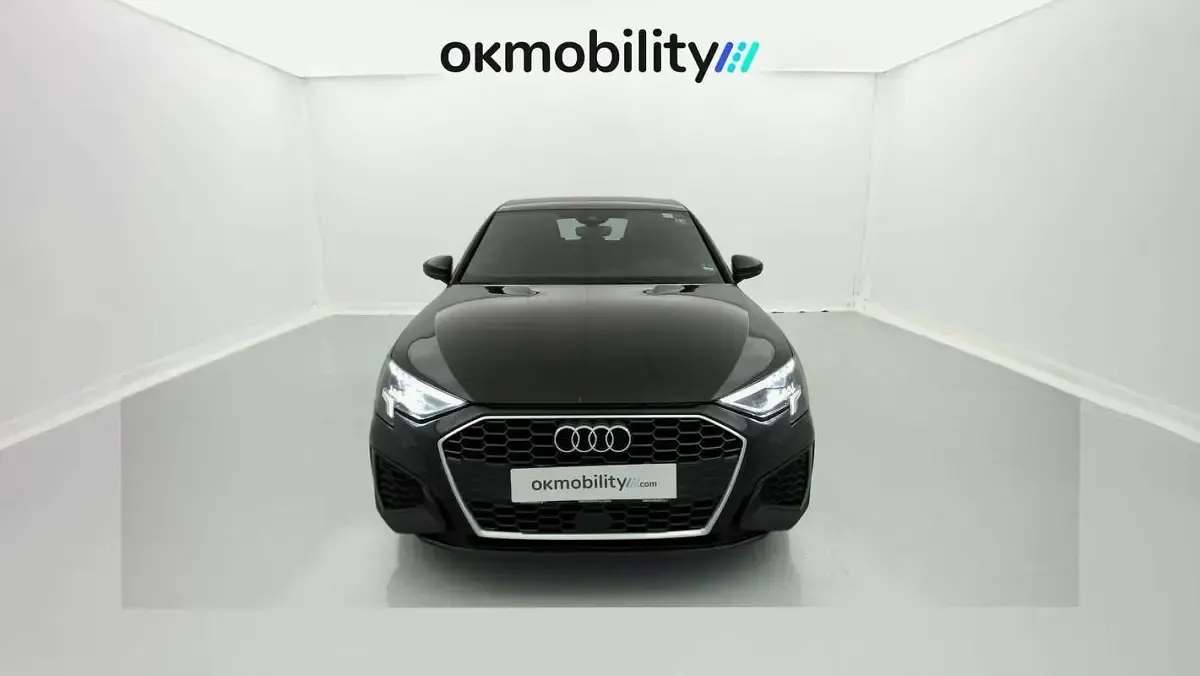 Usado Audi A3 Sportback S-Line 150 CV (110 kW) 2024 Negro Utilitario